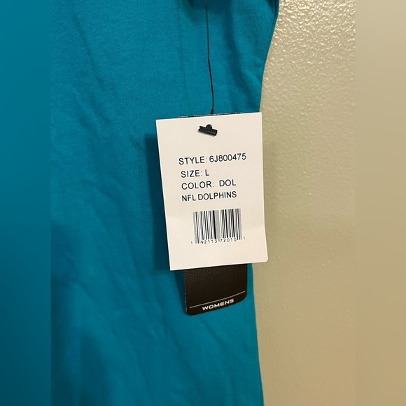 Miami Dolphins Teal V-Neck T-Shirt Size L NWT - Picture 6 of 8